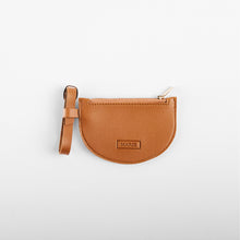 Load image into Gallery viewer, MARIE Go-Bag in Tan
